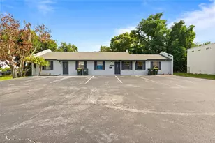 684 W Montrose St, Clermont, FL 34711 - Photo 1