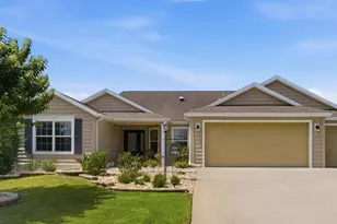 796 Aberdeen Run, The Villages, FL 32162 - Photo 1