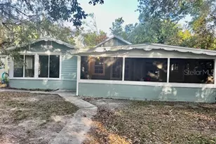 409 W Pearl St, Clermont, FL 34715 - Photo 1