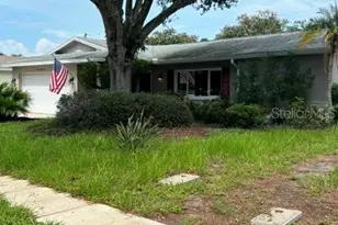 9039 Briarwood Dr, Seminole, FL 33772 - Photo 1