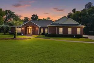 812 SE 36th Ln, Ocala, FL 34471 - Photo 1
