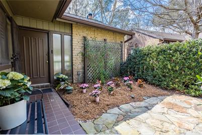 1629 NW 19th Circle, Gainesville, FL 32605 - Photo 1