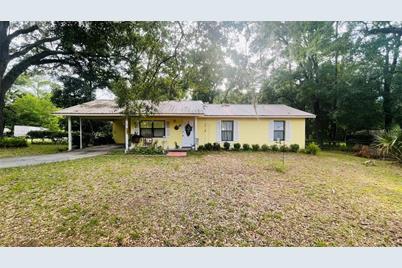 437 N Court Street, Bronson, FL 32621 - Photo 1