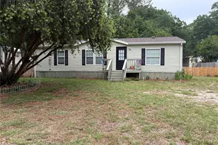 1385 NW 85th St, Ocala, FL 34475 - Photo 1