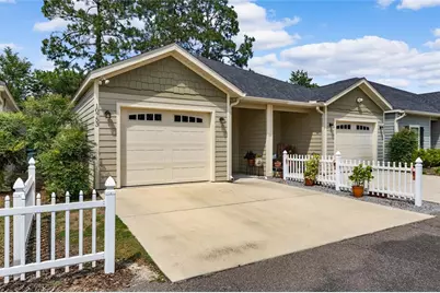 10753 NW 65th Way, Alachua, FL 32615 - Photo 1