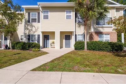 5046 NW 43rd Avenue #106, Gainesville, FL 32606 - Photo 1