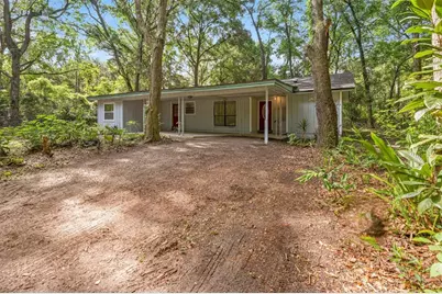 2425 SE 9th Place, Gainesville, FL 32641 - Photo 1