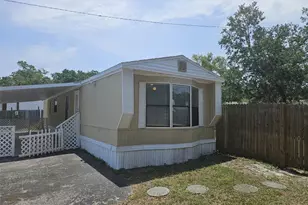 9202 Teak St, New Port Richey, FL 34654 - Photo 1