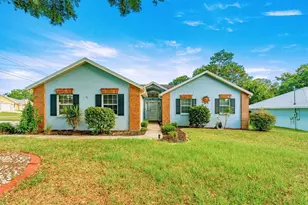 3292 NE 42nd Pl, Ocala, FL 34479 - Photo 1