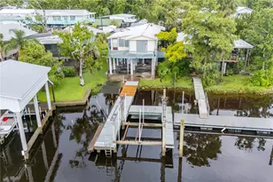 28 NE 229th St, Suwannee, FL 32692 - Photo 1