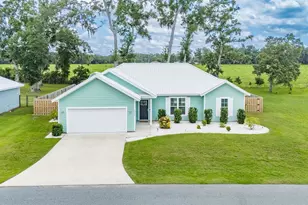 7710 Juanita Pl, Trenton, FL 32693 - Photo 1