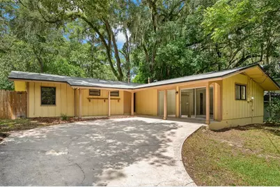 102 NW 27th Terrace, Gainesville, FL 32607 - Photo 1