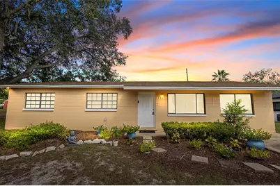 1039 SE 19th Terrace, Gainesville, FL 32641 - Photo 1