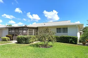 2711 Sherbrooke Ln, Palm Harbor, FL 34684 - Photo 1