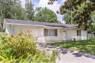 6624 NW 29th Terrace, Gainesville, FL 32653 - Photo 1