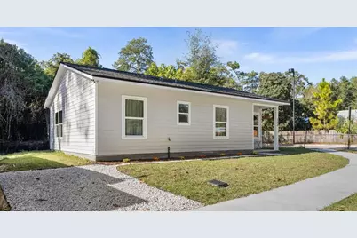 702 SE 8th Street, Gainesville, FL 32601 - Photo 1