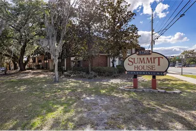 1700 SW 16th Court #E2, Gainesville, FL 32608 - Photo 1