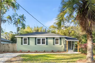 1010 NE 7th Place, Gainesville, FL 32601 - Photo 1