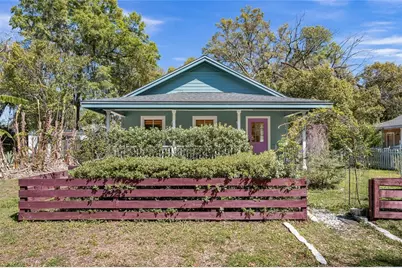 637 NW 4th Street, Gainesville, FL 32601 - Photo 1