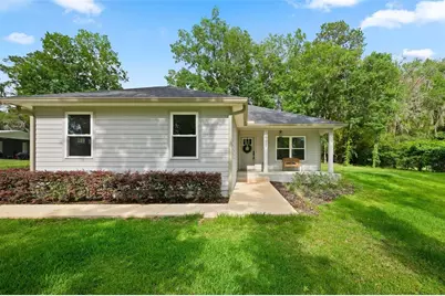 601 SE 4th Avenue, Melrose, FL 32666 - Photo 1