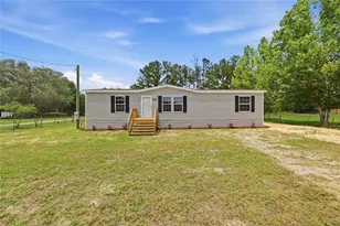 8611 NE 61st Pl, Bronson, FL 32621 - Photo 1