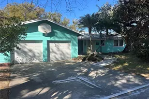 4226 Grant Blvd, Orlando, FL 32804 - Photo 1