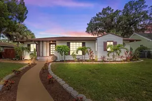 2640 Dartmouth Ave N, Saint Petersburg, FL 33713 - Photo 1