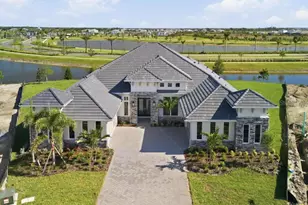 17519 Montgomery Ct, Venice, FL 34293 - Photo 1