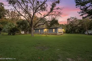 560 Quarter Horse Ln, Bunnell, FL 32110 - Photo 1