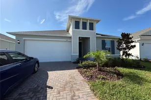 1274 Broward Dr, Zephyrhills, FL 33541 - Photo 1