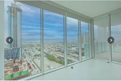 1040 Biscayne Boulevard #1406, Miami, FL 33132 - Photo 1