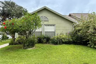 2366 Bentley Dr, Palm Harbor, FL 34684 - Photo 1