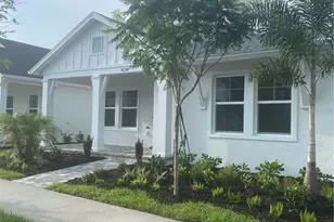 8114 Seaflower Pkwy, Bradenton, FL 34210 - Photo 1