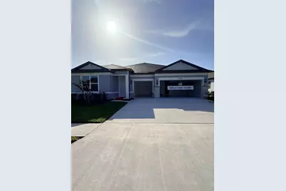 37809 Clinch Circle, Zephyrhills, FL 33540 - Photo 1