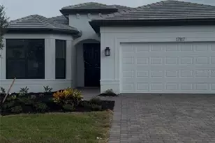 17117 Moonflower Dr, Venice, FL 34293 - Photo 1