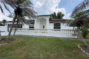 713 Maderia Ct, Kissimmee, FL 34758 - Photo 1