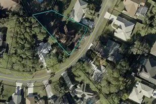 33 Banner Ln, Palm Coast, FL 32137 - Photo 1