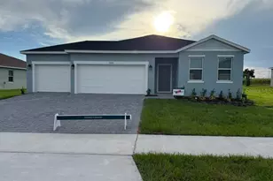 12880 Trovita Dr, Grand Island, FL 32735 - Photo 1