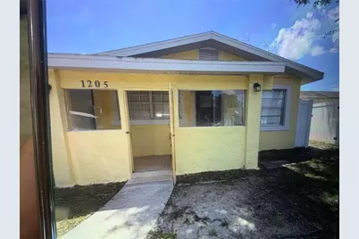 1205 Avenue I, Haines City, FL 33844 - Photo 1
