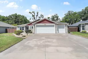 3354 Boyd Cir, Oxford, FL 34484 - Photo 1