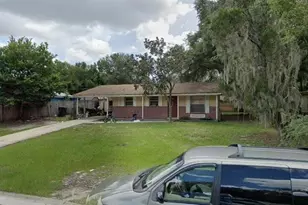 7719 Downing Cir, Tampa, FL 33610 - Photo 1