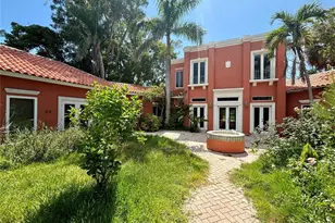 1412 Pine Bay Dr, Sarasota, FL 34231 - Photo 1