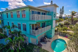 1201 Gulf Dr N, Bradenton Beach, FL 34217 - Photo 1