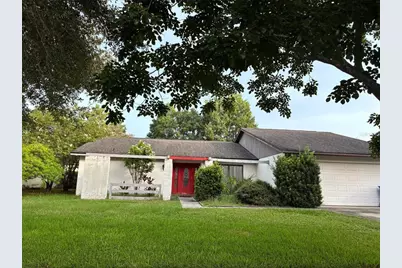 3101 Tarabrook Drive, Tampa, FL 33618 - Photo 1