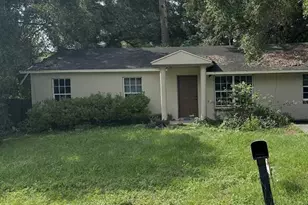 2216 NE 38th St, Ocala, FL 34479 - Photo 1