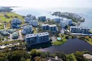 100 Oakmont Ln, Belleair, FL 33756 - Photo 1