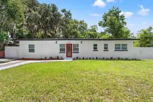 111 Ashley Dr, Palatka, FL 32177 - Photo 1