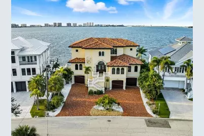 42 N Pine Circle, Belleair, FL 33756 - Photo 1