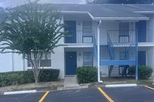 5037 Bordeaux Village Pl, Tampa, FL 33617 - Photo 1