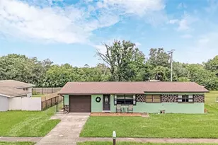 1212 Crescent Dr, Titusville, FL 32796 - Photo 1